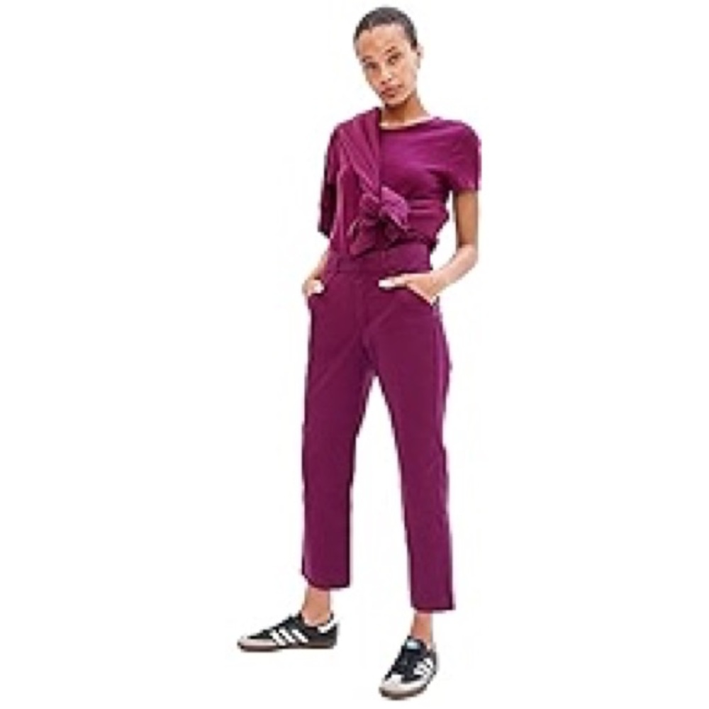 Brand New. GAP slim ankle high rise mulberry pink ankle dress pant.